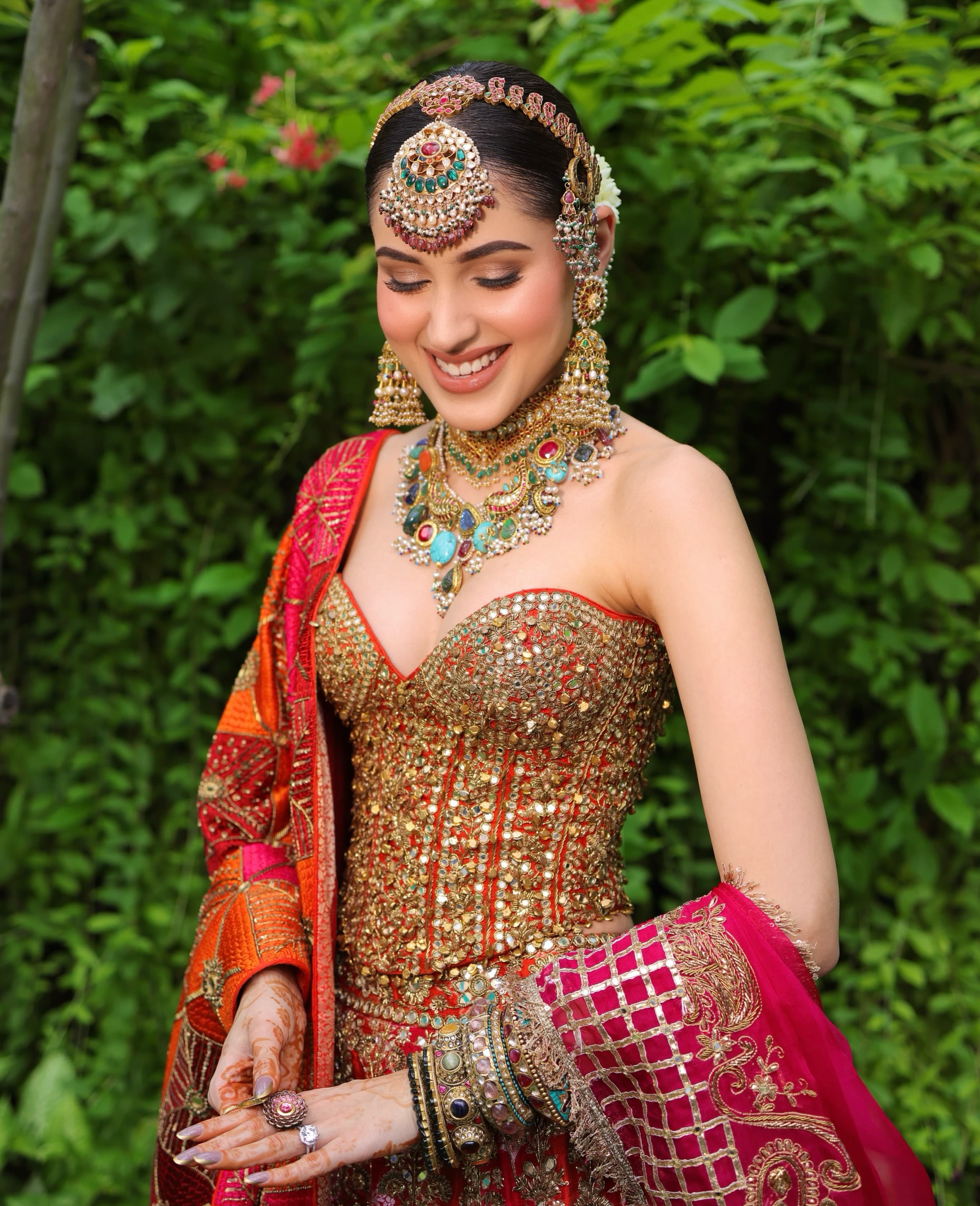 Mehendi, Dialed Up: Phulkari, Mogra, and the Glow That Holds Its Nerve